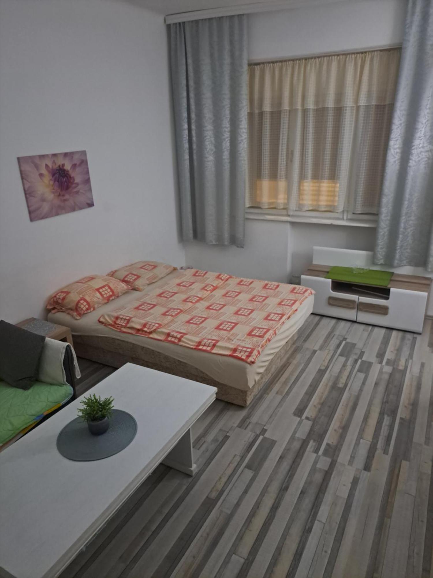 Apartment Capital Town Vk 14 Novi Sad Exterior photo